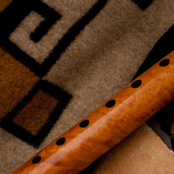 Odell Borg Madrone w/Walnut Wood Artist Concert Flute