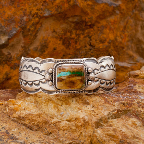 Square Boulder Turquoise Sterling Silver Detailed Bracelet