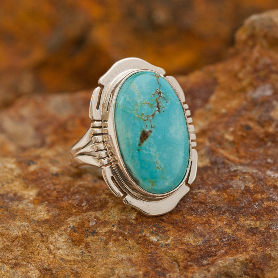 Number 8 Turquoise Ring - SIZE 6