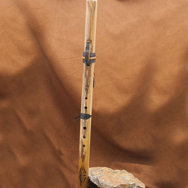 Odell Borg Walnut Red Tail Hawk Flute in Key of G