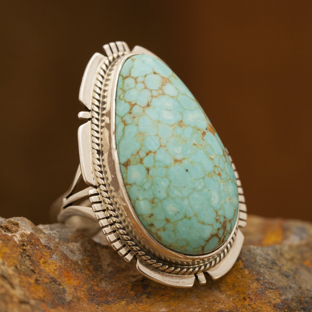 Number 8 Turquoise Ring  SIZE 5.5